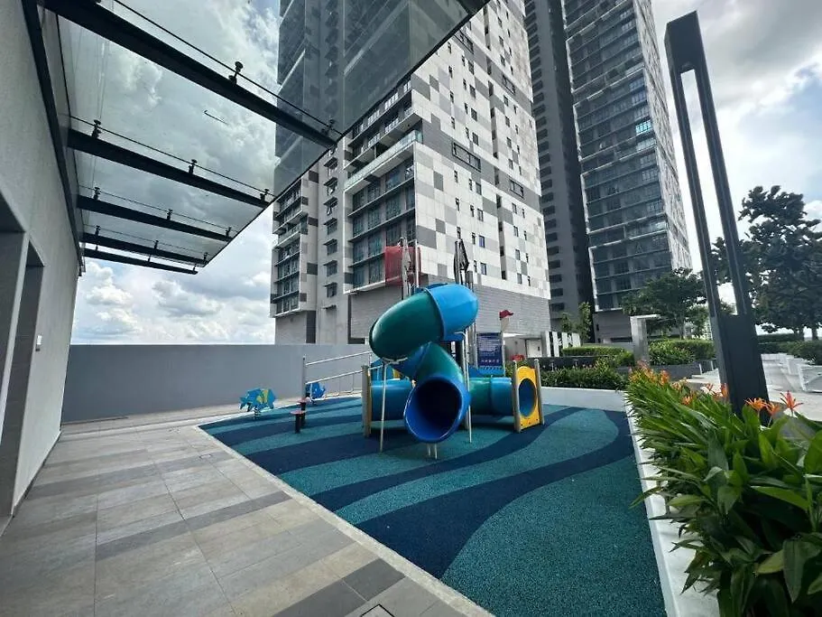 Setia Sky88 简约设计名宿双房 Johor Bahru Malaysia